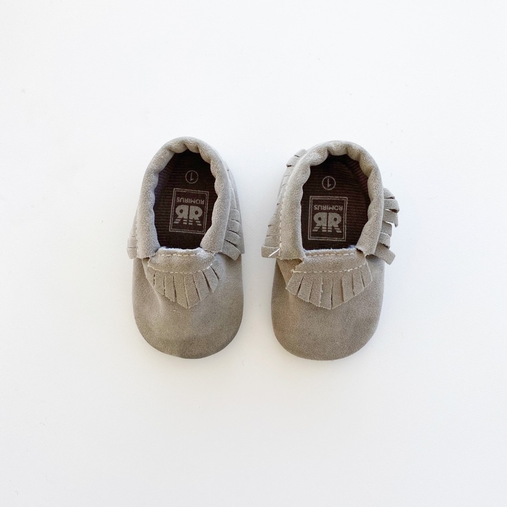 Romirus Grey Moccasins